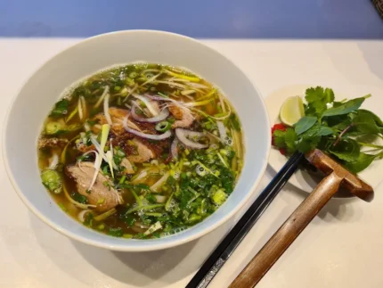Phở With Roast Duck