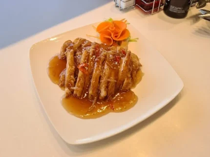 Crispy Chicken in Ginger chilli vinegar sauce